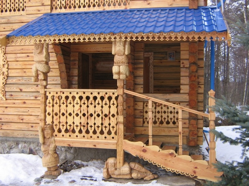 Резные балясины для крыльца Красивые балясины